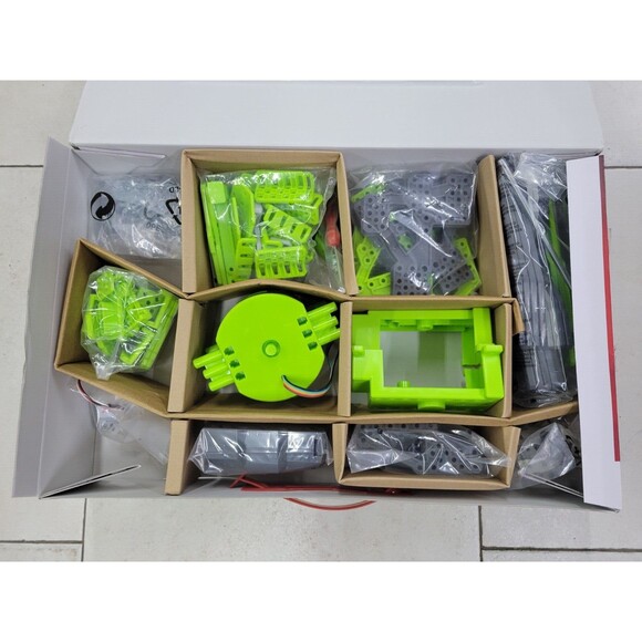 Meccano Tech Meccasaur Programmable Robotic T-Rex Dinosaur Building Kit - Picture 9 of 10